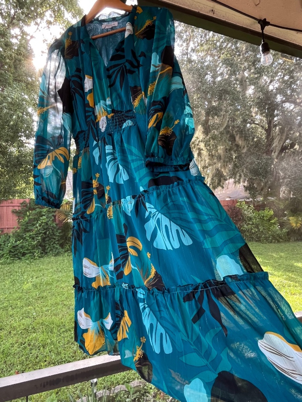 Liz Claiborne Teal Tropical Floral Chiffon Tie Neck Smocked Waist Midi sz 12